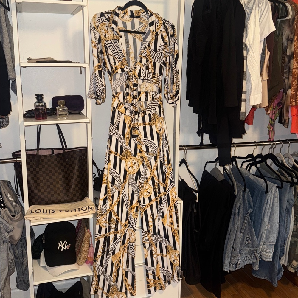 Stylish Black And Gold Patterned Two-Piece Set - image 3